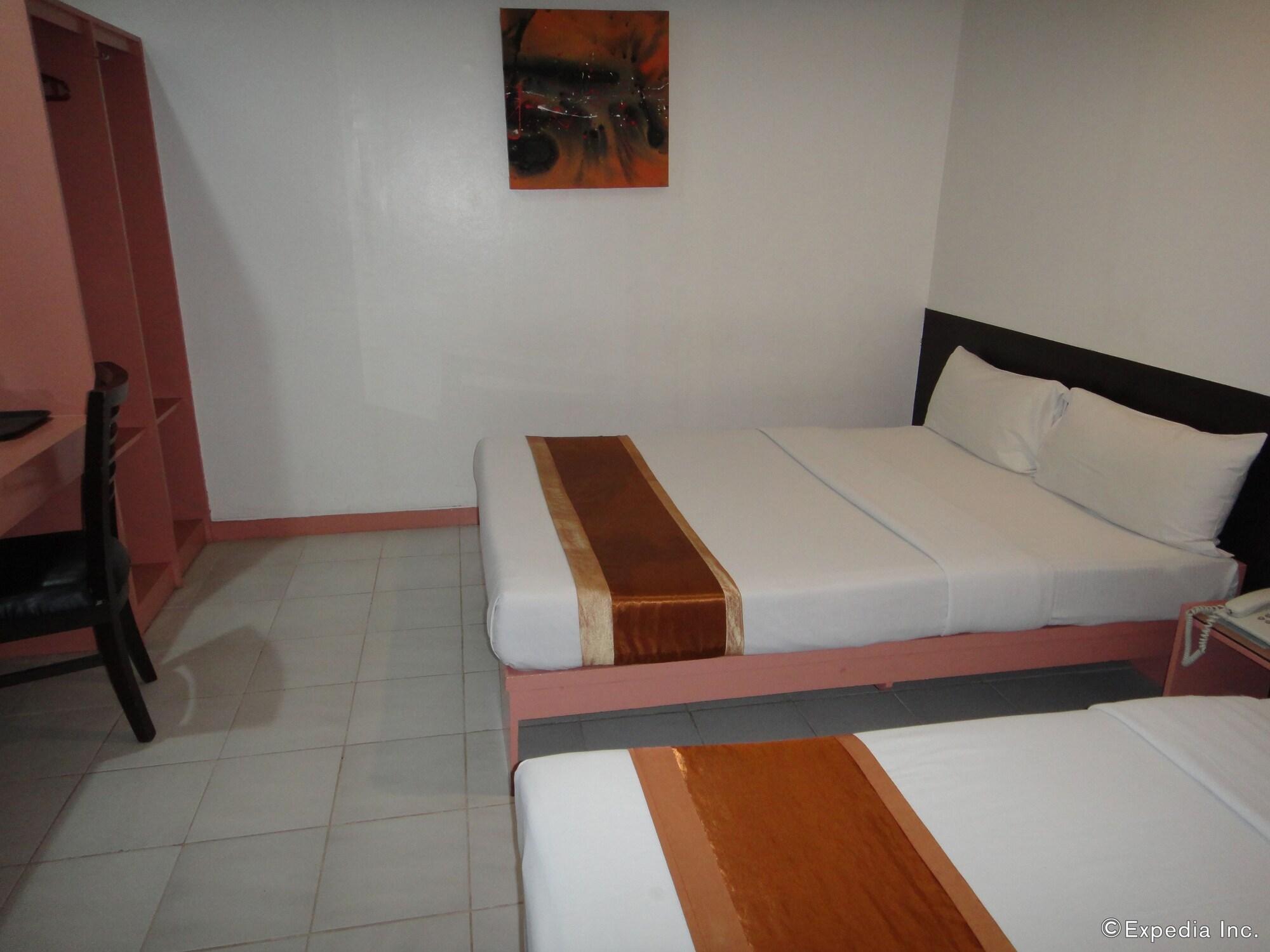 Hotel Pier Cuatro Cebu Eksteriør billede