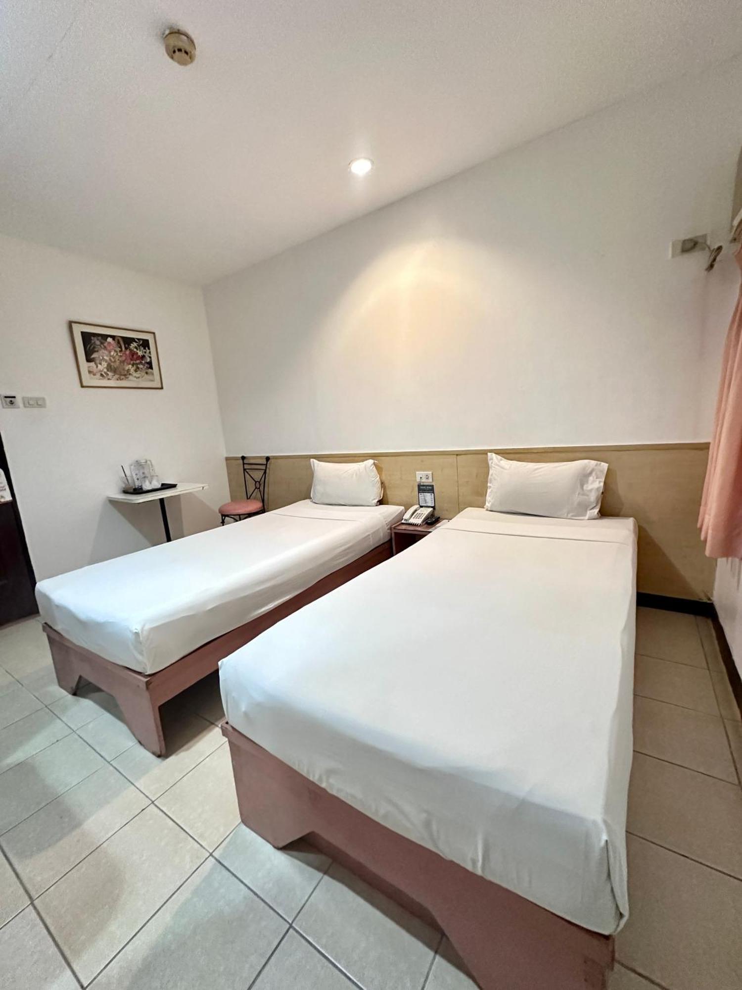 Hotel Pier Cuatro Cebu Eksteriør billede